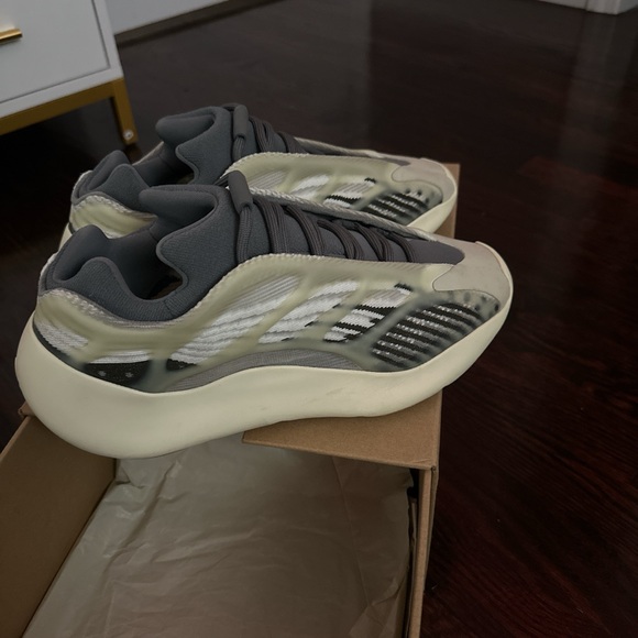 Yeezy Gray and Cream Sneakers - Picture 2 of 5
